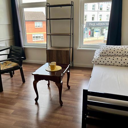 Entire Yellowapt Near Belfast City Centre - Free Parking - Up To 3 Guests - 2 Beds Bagian luar foto
