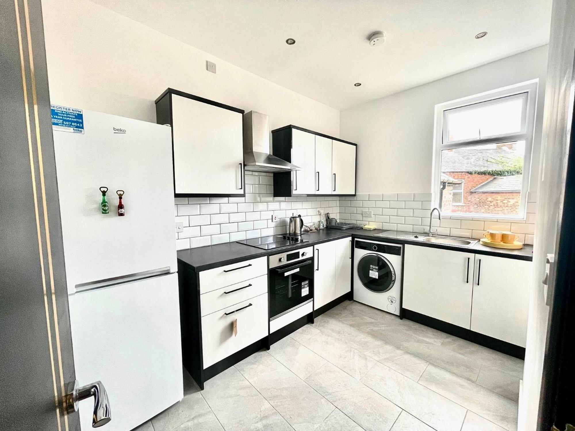 Entire Yellowapt Near Belfast City Centre - Free Parking - Up To 3 Guests - 2 Beds Bagian luar foto
